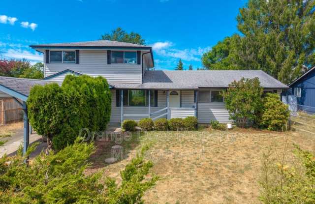 1611 Wheeler Street South photos photos