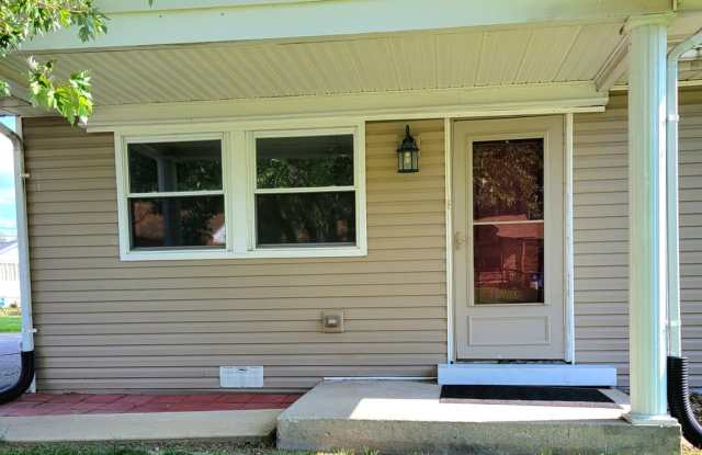 Updated and Move in ready...26 Georgetown Dr, Pontoon Beach Gallery 3