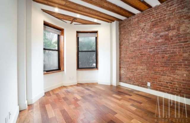 1119 Carroll Street Gallery 3