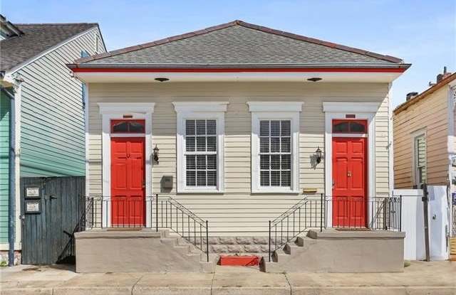 3425 DAUPHINE Street photos photos