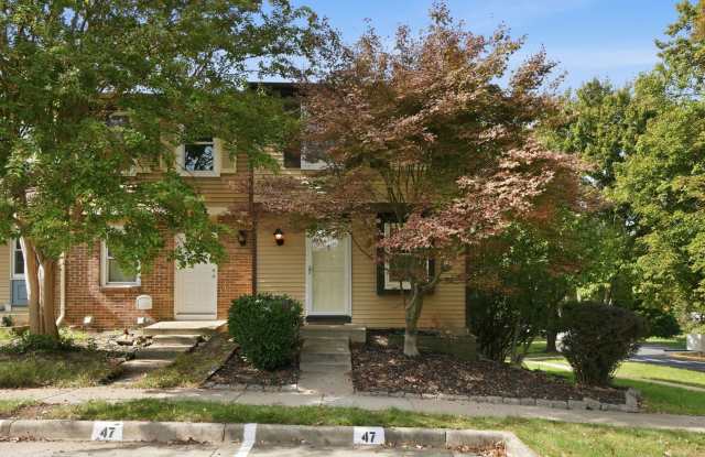 Welcome home to 12147 Purple Sage Court, a charming end-unit townhome tucked away on a quiet cul-de-sac in sought-after North Reston! Gallery 1