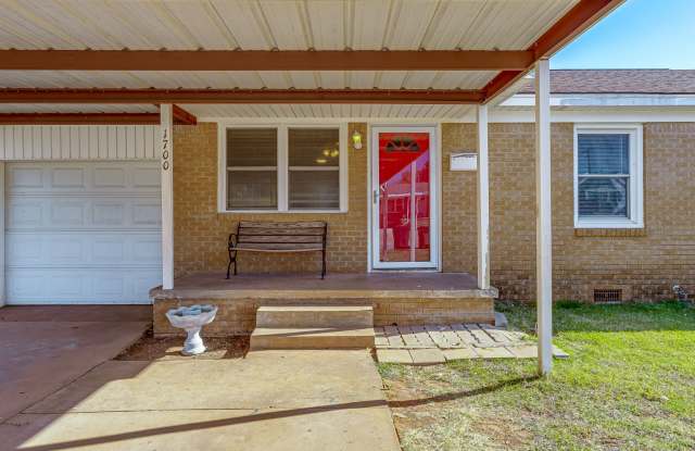 1700 Hanna Drive - 1700 Hanna Drive, Del City, OK 73115