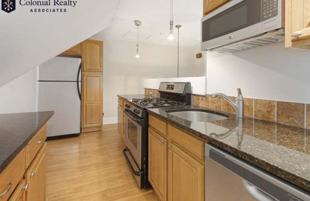 13 Mansfield St. photos photos
