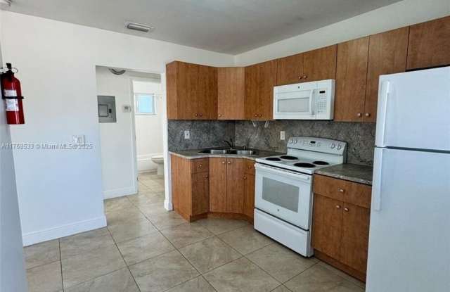 430 NW 47th Ave photos photos