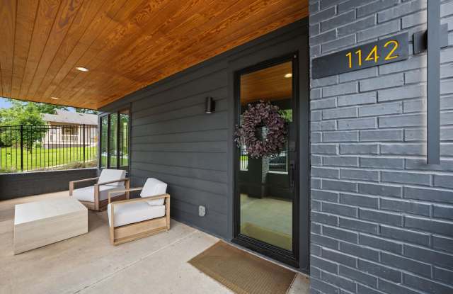Newly Furnished 5BR Townhome Near Emory, Decatur & Downtown Atlanta Gallery 4