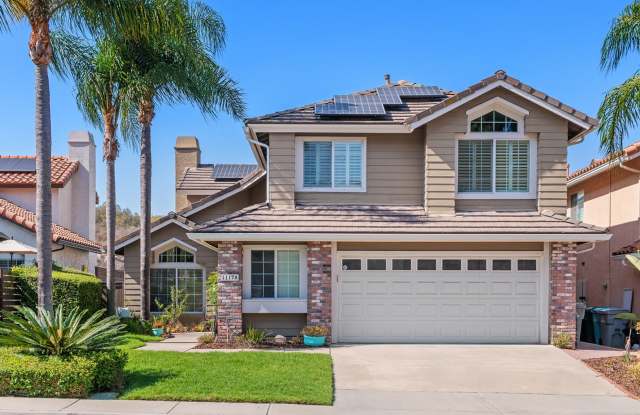 4 bed 2.5 bath Single Family House with 2 car garage photos photos