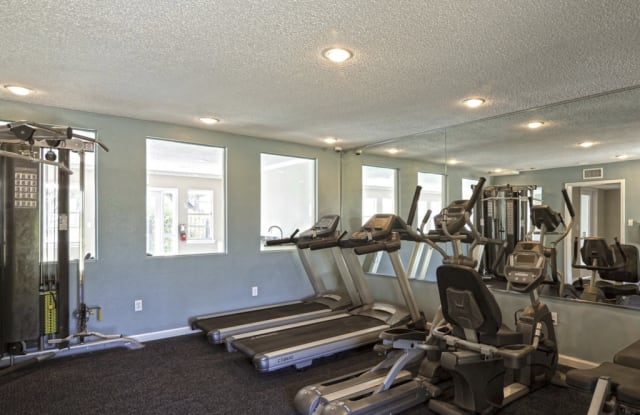 Jackson Square Apartments Gallery 2