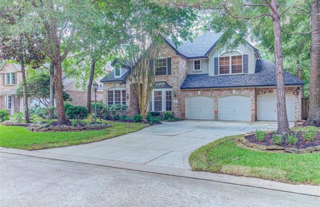 82 S Plum Crest Circle - 82 South Plum Crest Circle, The Woodlands, TX 77382