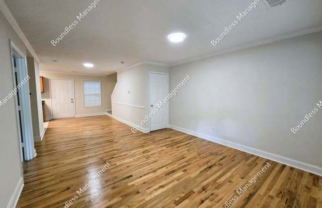1687 Thoms Dr NW Gallery 3