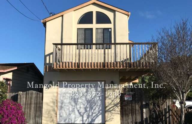 Charming Two-Story 2-Bed 2-Bath Home with Wrap-Around Balcony  Hardwood Floors in Seaside photos photos