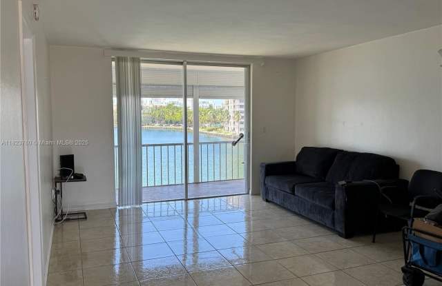 2999 Point East Dr photos photos