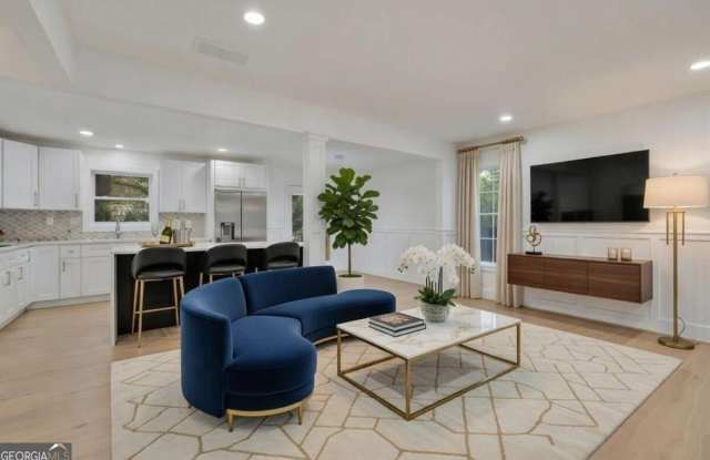 1770 Austin Drive Gallery 4