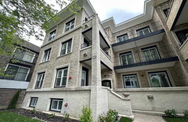 4338 N Clarendon Avenue photos photos