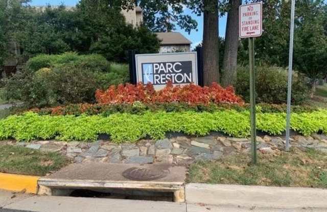 1785 JONATHAN Way unit: B - 1785 Jonathan Way, Reston, VA 20190