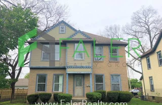 Show-stopping rental available - Lots of Space! photos photos