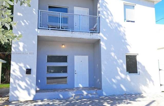 5266 NW 24th Ave - 5266 Northwest 24th Avenue, Brownsville, FL 33142