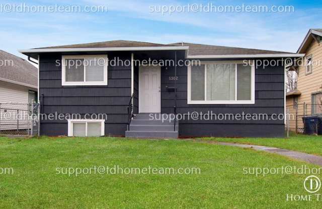 5302 S Pine St photos photos