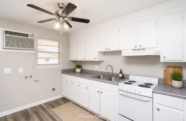 Oakview Apartments Gallery 4