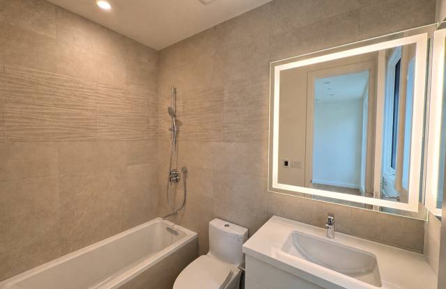 511 Carmel Circle, Unit B Gallery 1