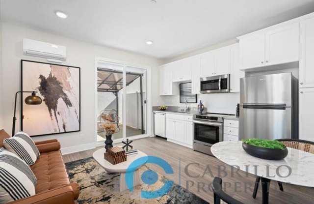 1652 Neptune Ave photos photos