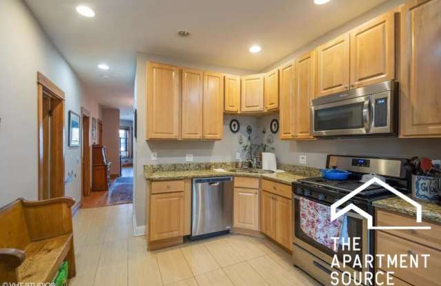 2509 West Diversey photos photos