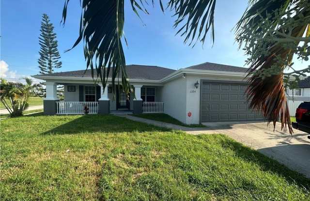 1706 Kismet Parkway E photos photos