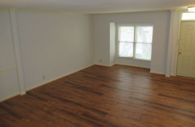 7249 WORSLEY WAY Gallery 3