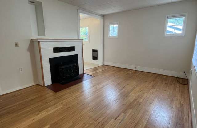 2-Bedroom 1-bathroom house photos photos