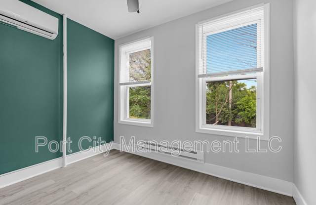 1806 Aiken Street Gallery 4