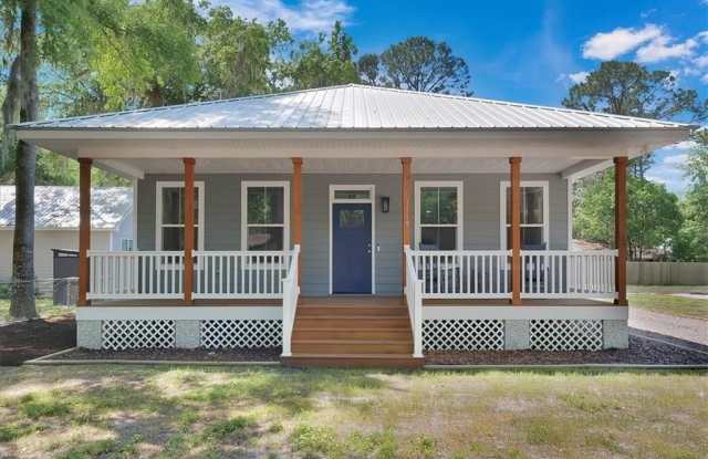 1115 E Broad Street photos photos