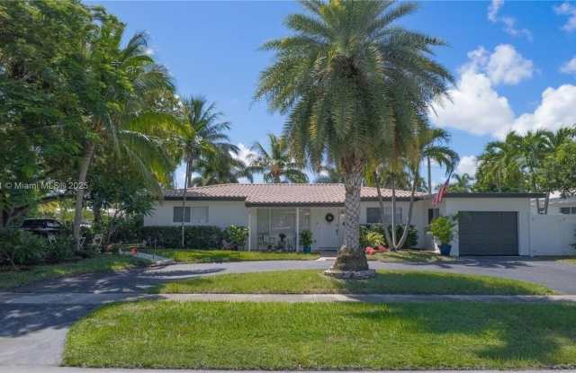 1116 SE 13th Court photos photos