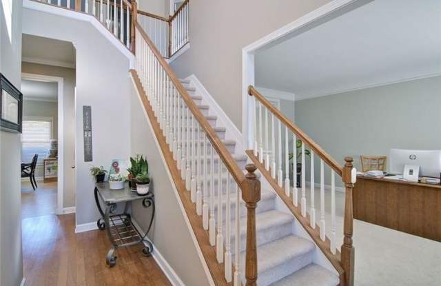 105 Mccook Way NW Gallery 2