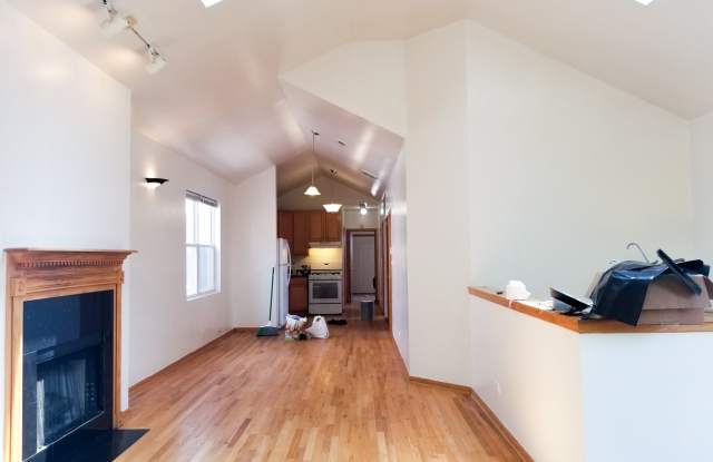 1453 North Talman Avenue Gallery 3