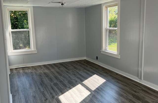 221 South Wood Street - 1 Gallery 3