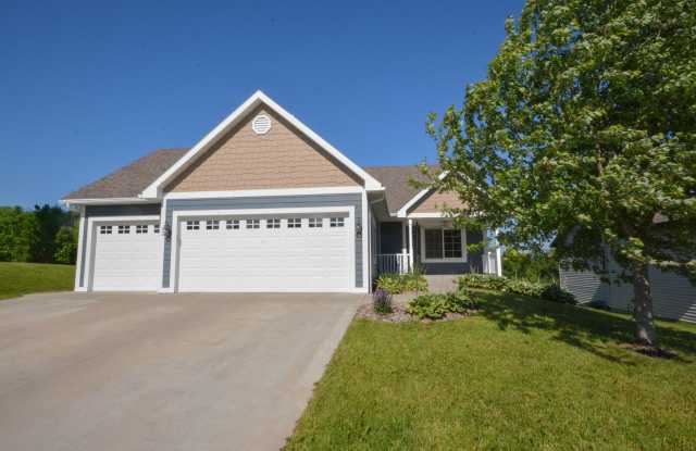 Beautiful outdoor setting to enjoy summer! - 1309 Turnberry Drive Southeast, Rochester, MN 55904