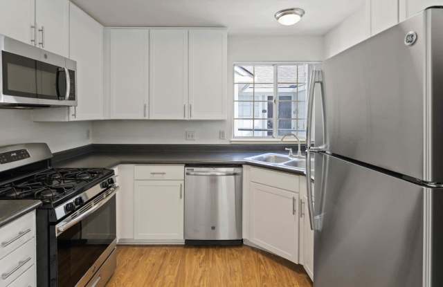 Schooner Bay Apartment Homes photos photos
