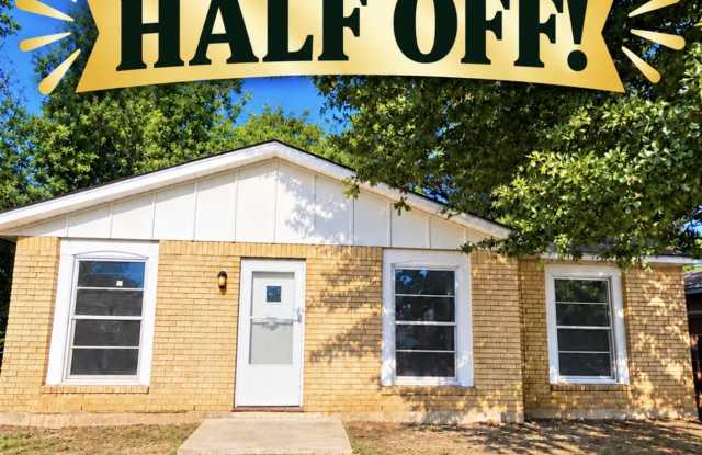 125 Town Homes Dr Gallery 1