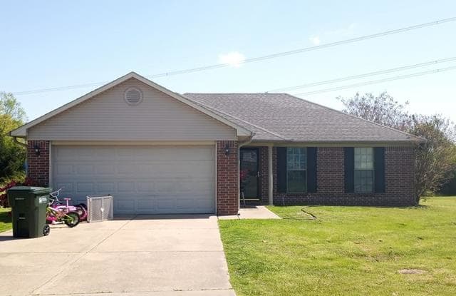 930 Granite Lane - 930 Granite Lane, Conway, AR 72034