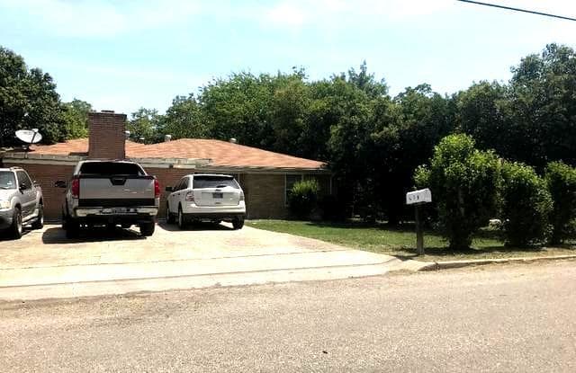 219 HOPE DR - 219 Hope Drive, San Antonio, TX 78228