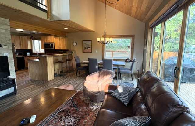 Winter Seasonal Rental- 231 E. Rabbit Ct. photos photos