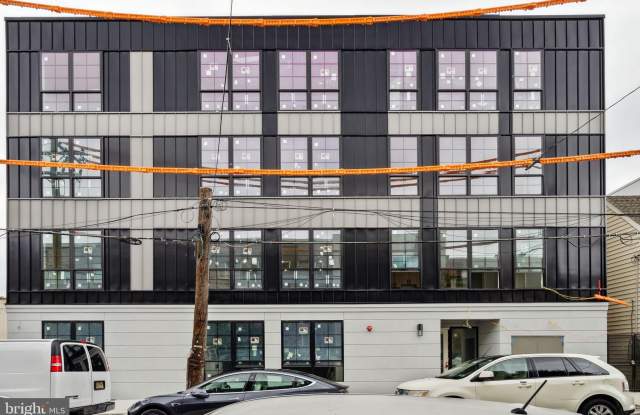 1112-16 E BERKS Street unit: 103 photos photos