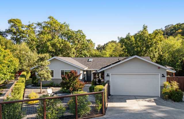 88 Calistoga Road photos photos