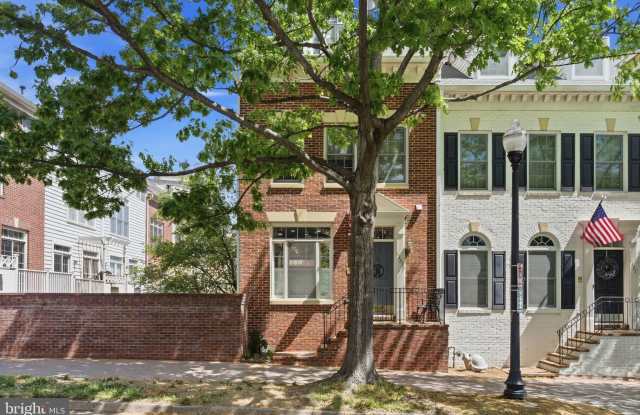 1329 N BARTON Street N photos photos