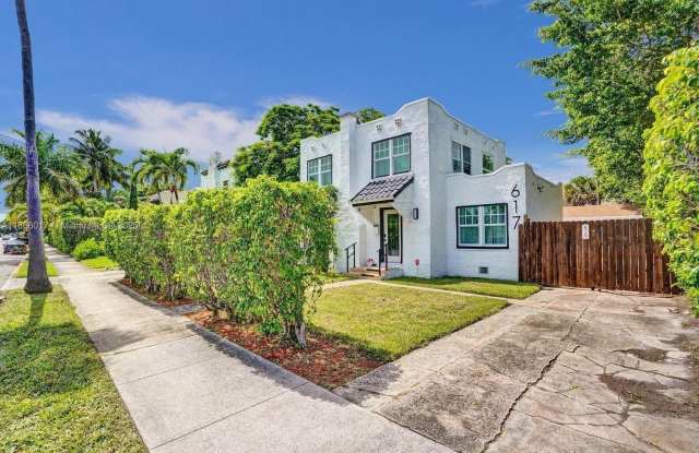 617 36th St photos photos