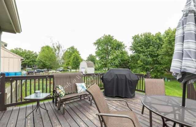 Updated 3 Bed 2 Bath Home in Gardner-Available NOW!! Gallery 4