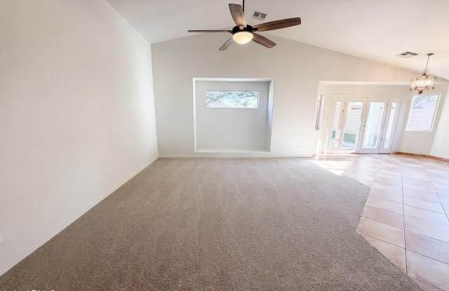5162 W BRYCE Lane Gallery 4