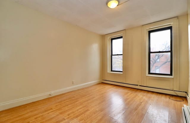 609 JERSEY AVE - 609 Jersey Avenue, Jersey City, NJ 07302