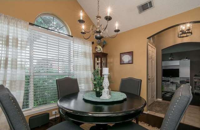 7008 Chardonnay Drive Gallery 3