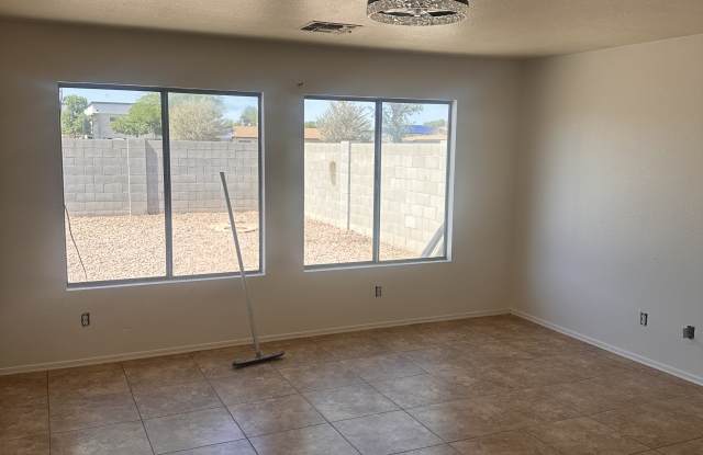 16246 West Woodlands Avenue photos photos