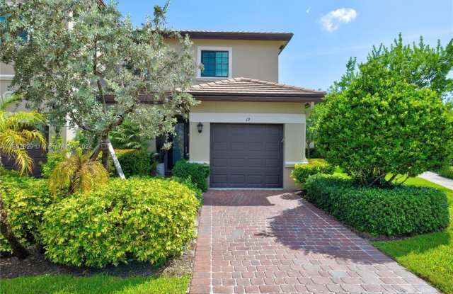 4206 N Dixie Hwy - 4206 Dixie Highway, Oakland Park, FL 33334